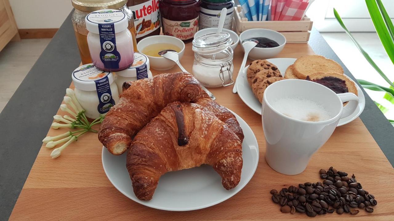 B&B Il Crocevia Тельо Екстериор снимка